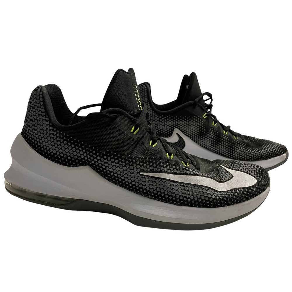 Nike air max infuriate Men’s sneakers